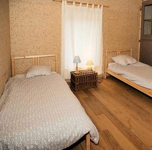 gite-familial-ferme-du-chateau-chambre-2-couchages-web