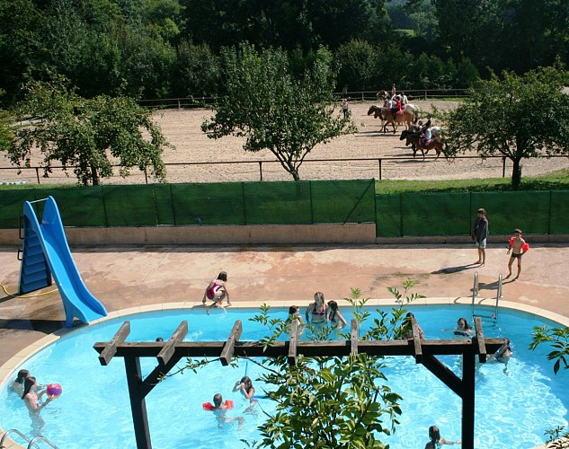 hebergement-insolite-les-grilles-saint-fargeau-puisaye-6