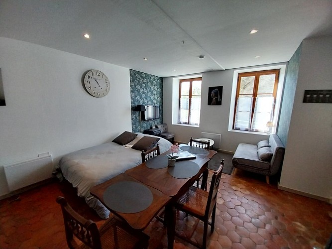 2 Canapés convertible dans le salon (2adultes +2enfants)