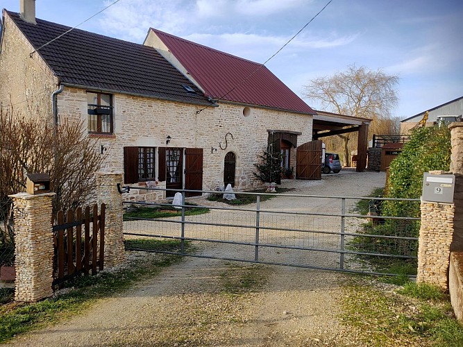 Gîte au Bois des Riots - Façade