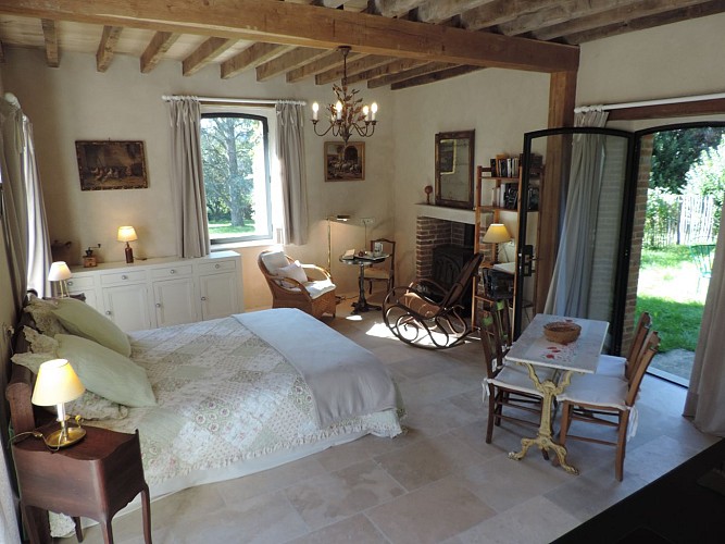 Vue d'ensemble de la pièce