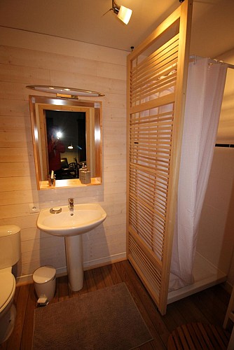 La Côte Monsieur - La chambre La Basse-Cour : salle de bain