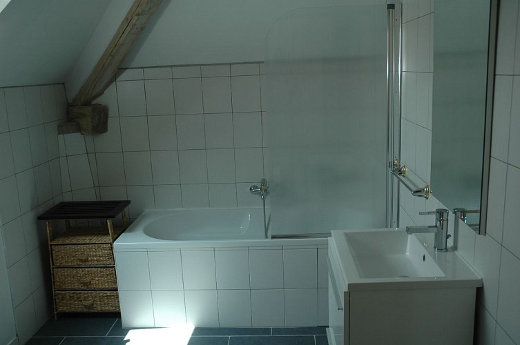 Salle de bain 1er étage