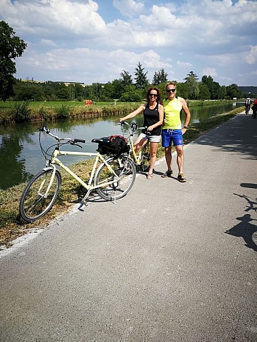 Au bord du canal du nivernais