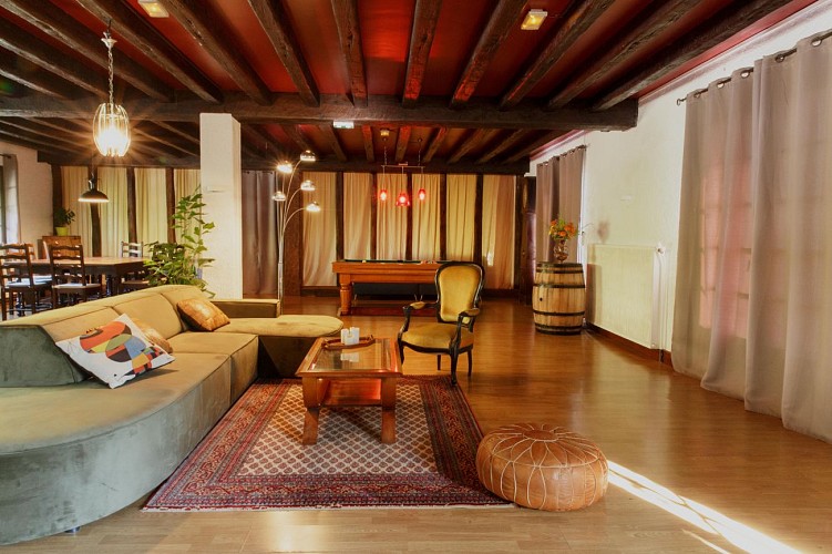 Foray_(c)GGomez_LivingWide