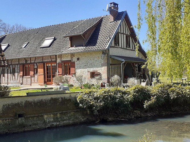 gite-moulin-rousseau-bleneau-puisaye (4)