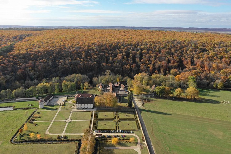 Vue Aerienne de l'Abbaye de Reigny