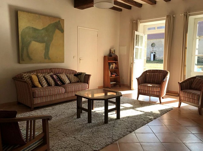 gite-le-cloriot-saint-sauveur-en-puisaye-002