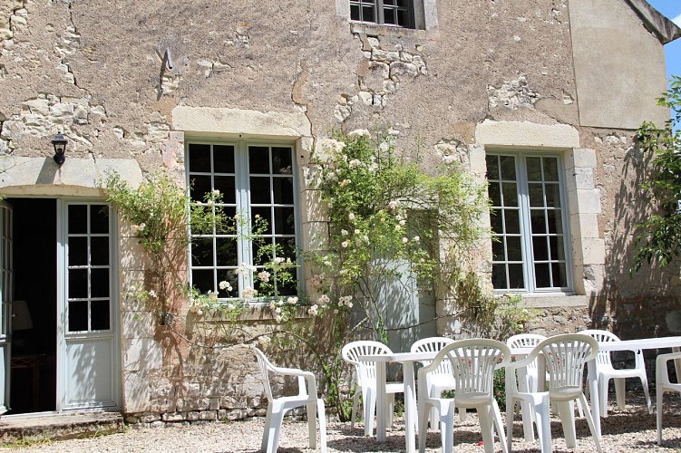 Terrasse du Gite de la Cure