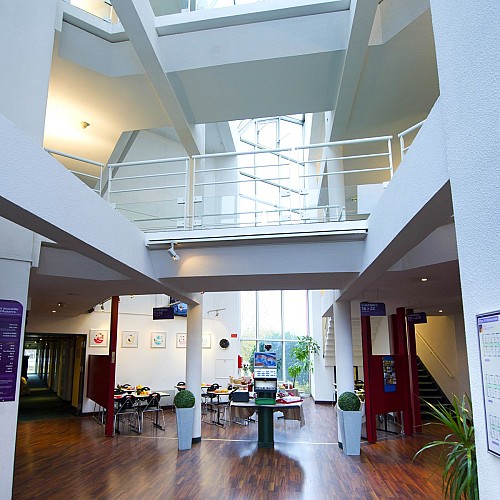 Hôtel Cerise Auxerre-Moneteau