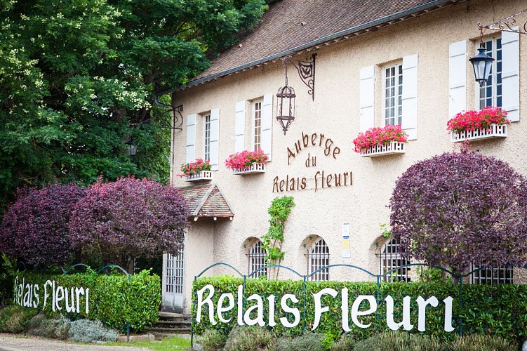 Le Relais Fleuri - Extérieur