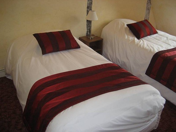 Le Cheval Blanc - Charny Orée de Puisaye