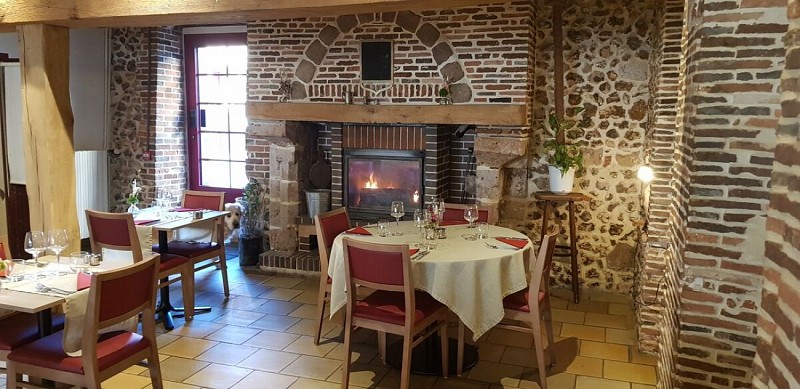 Le Cheval Blanc - Charny Orée de Puisaye