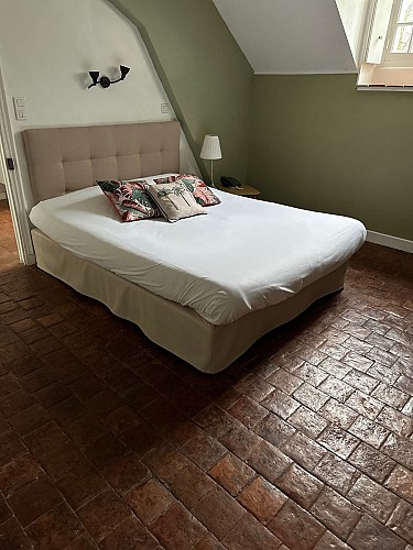 Hôtel Les Grands Chênes - Saint-Fargeau