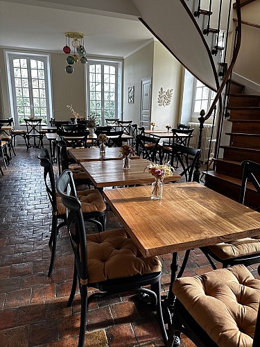 Hôtel Les Grands Chênes - Saint-Fargeau