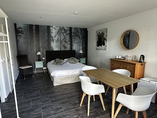 Hôtel Les Grands Chênes - Saint-Fargeau