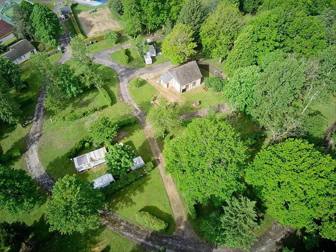 Camping de Bléneau - vue d'en haut