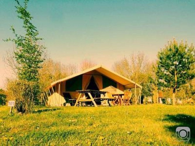 Camping Les Platanes - Charny