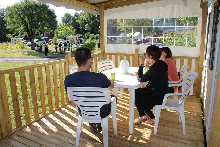 Camping Les Lancières - Rogny les 7 Ecluses