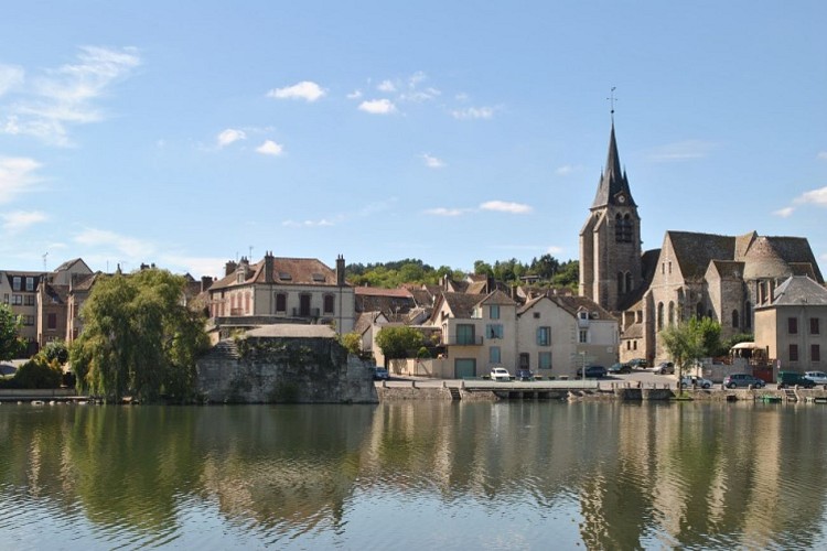 Camping L'Ile d'Amour - Pont sur Yonne