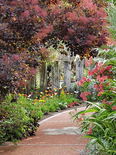 Le Jardin des Fontaines Pétrifiantes