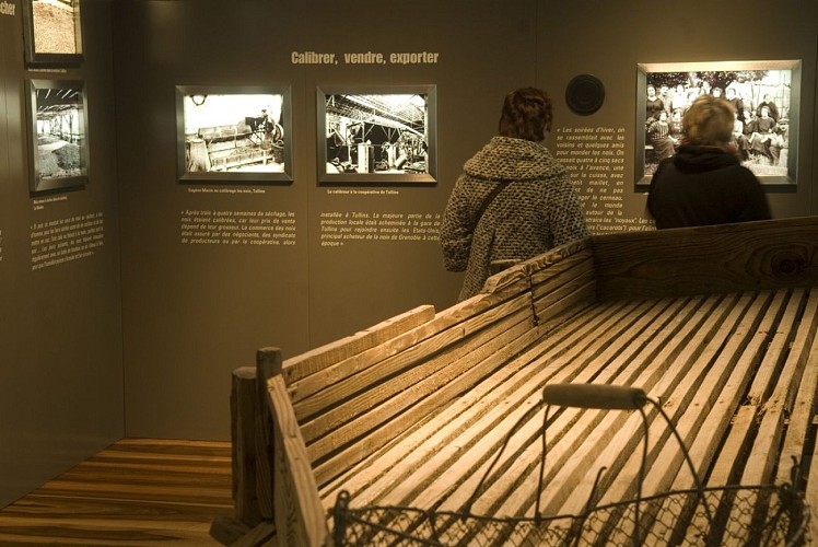 Le Grand Séchoir | Maison du pays de la noix