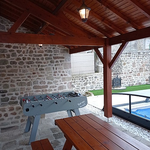 Gîte de la Table Ronde - Espace de jeux couvert