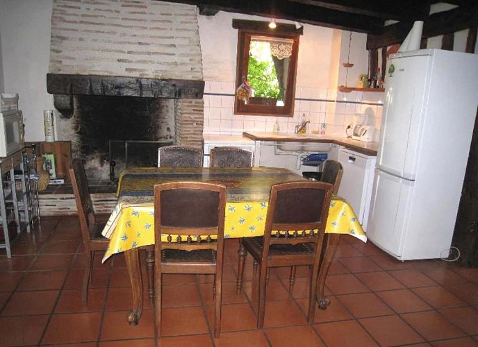 HLOAQU047FS00210-grande16