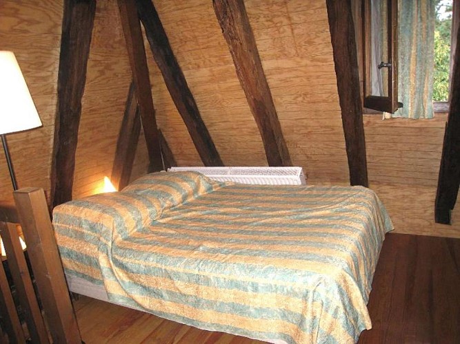 HLOAQU047FS00210-grande14