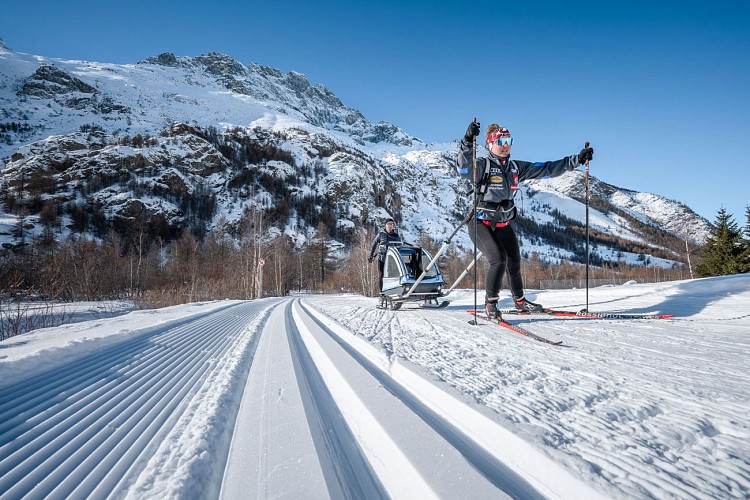 Chalet d'accueil du domaine nordique du Pays de la Meije