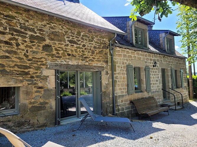 Gîte des Sources (spa intérieur)_5