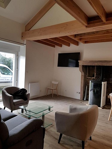 LAC ŒIL MAISON PIERRE VAUVEIX VASSIVIERE