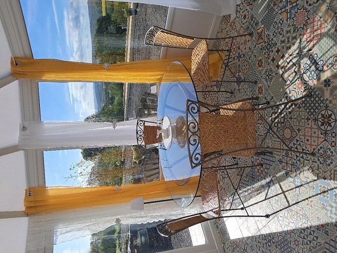 Le Lodge Dining Area Conservatory