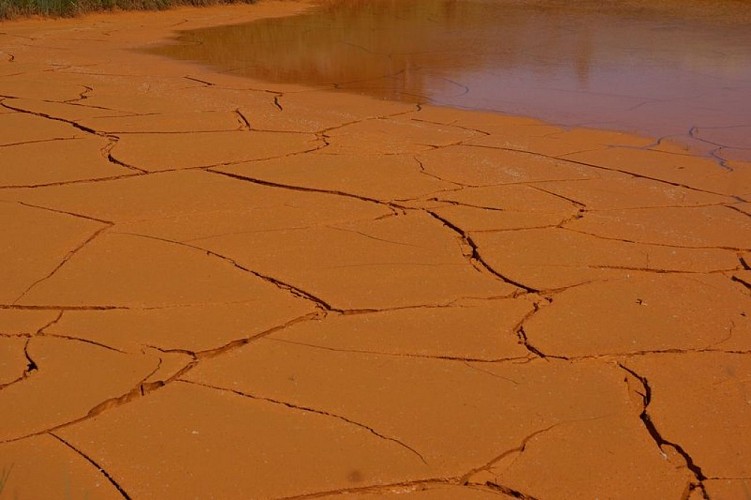 Bassins de décantation d'ocre à Gargas