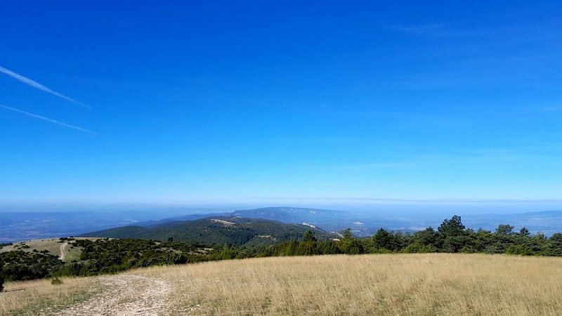 Vue vers l'ouest depuis le Mourre Nègre