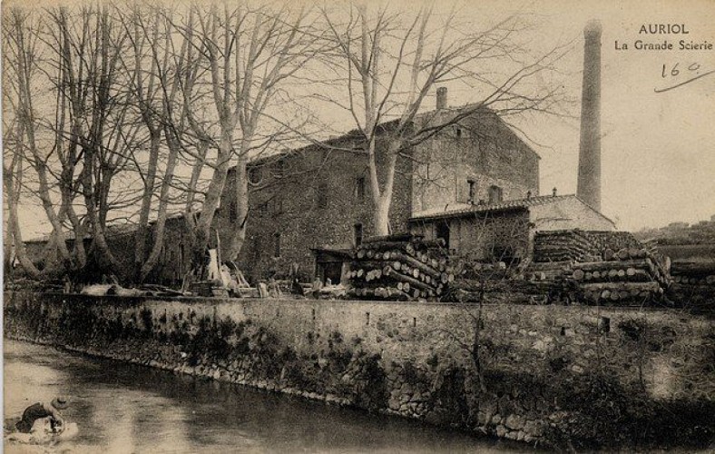 L'Espace Plumier quand il était une scierie