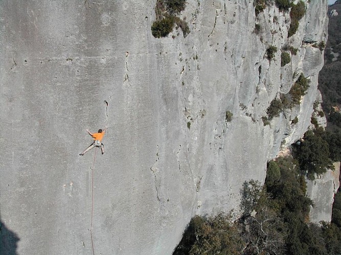 Valéry Bernard dans ''PGF'' (7a)