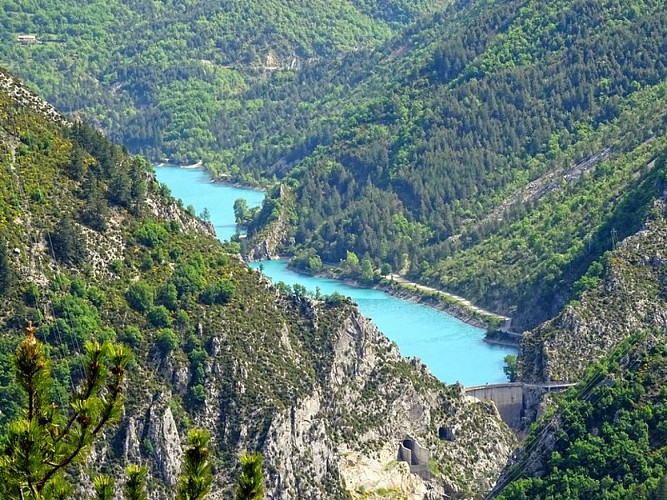 Barrage et retenue de Chaudanne