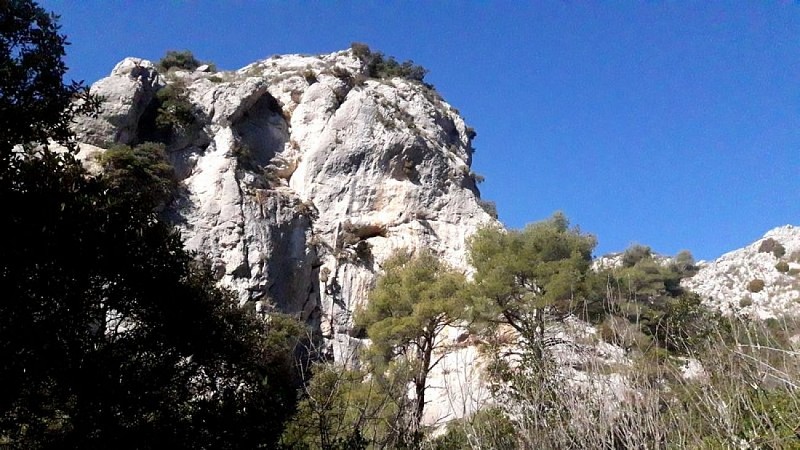 Falaise de Roque Rousse