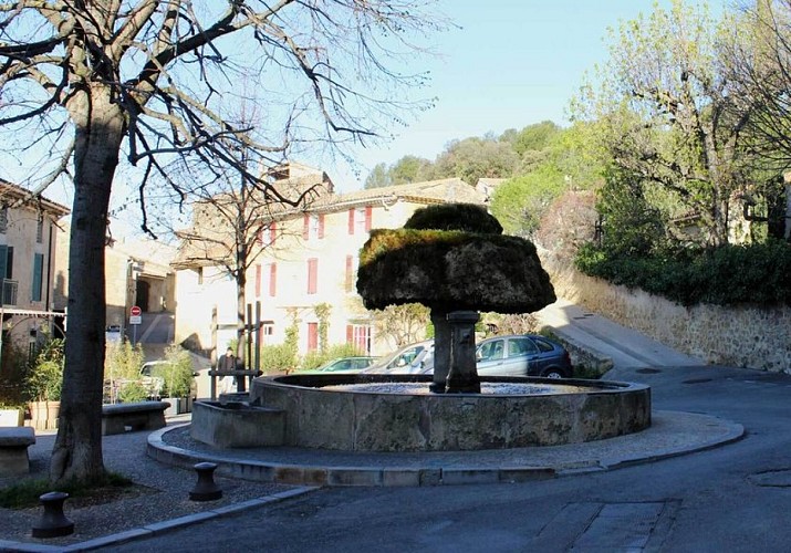 Fontaine de Vaugines