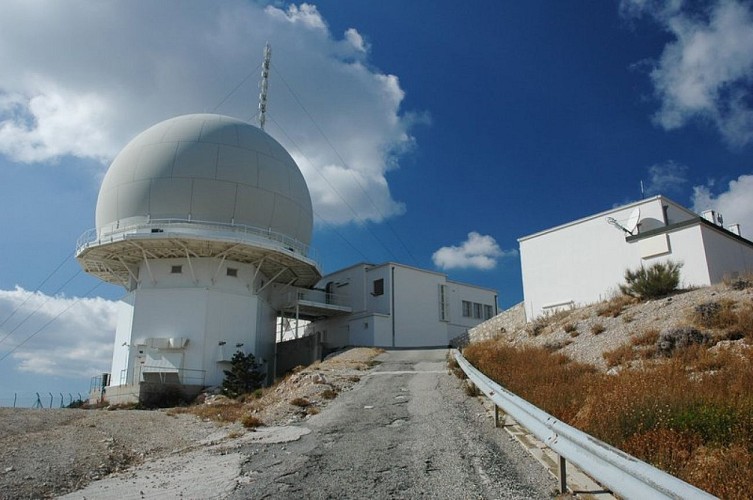 Le radar du pic de Bertagne