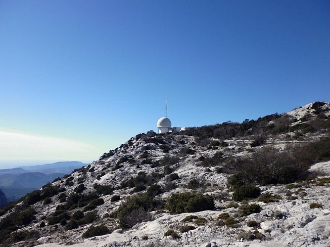 Le radar vu depuis les crêtes