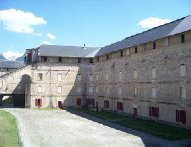 Caserne Rochambeau, Mont-Dauphin