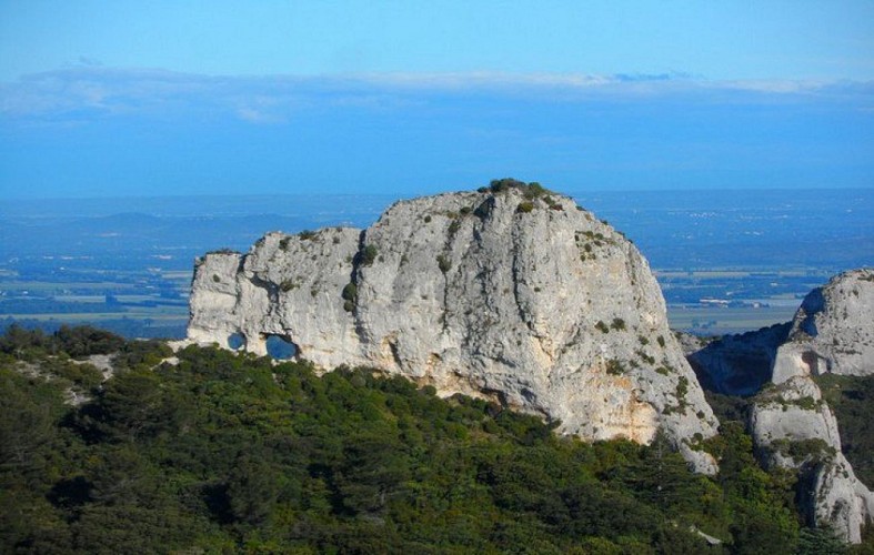 Le rocher des Deux Trous