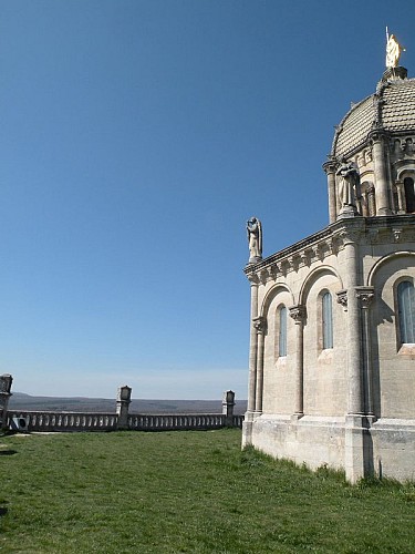 La citadelle et son sommet doré