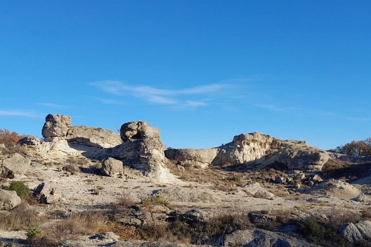 Ondulations des Rochers des Mourres