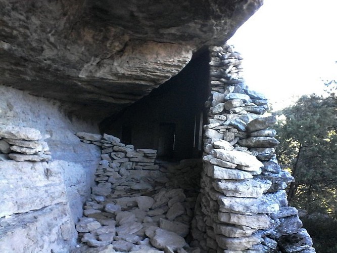 Ruine de la maison de la Croix des Baux