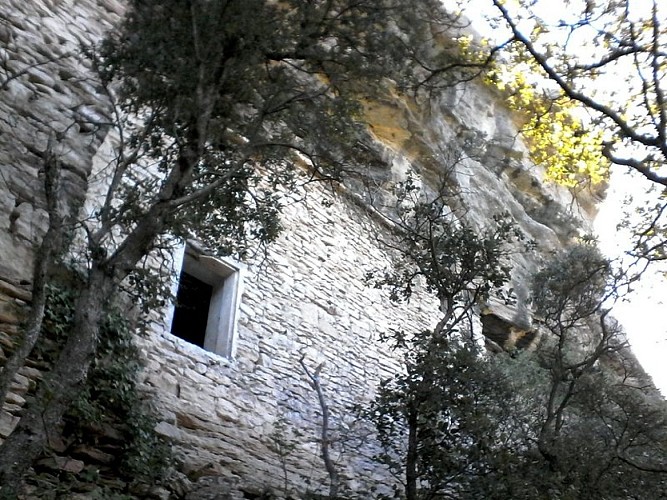 Ruine de la maison de la Croix des Baux