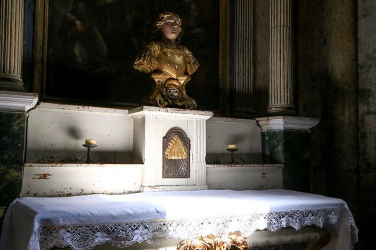 Hôtel de l'église de Grambois