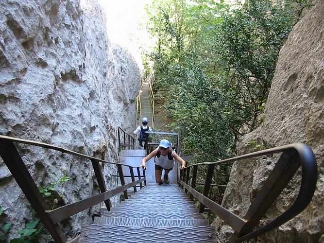 Les anciennes échelles de la bréche Imbert